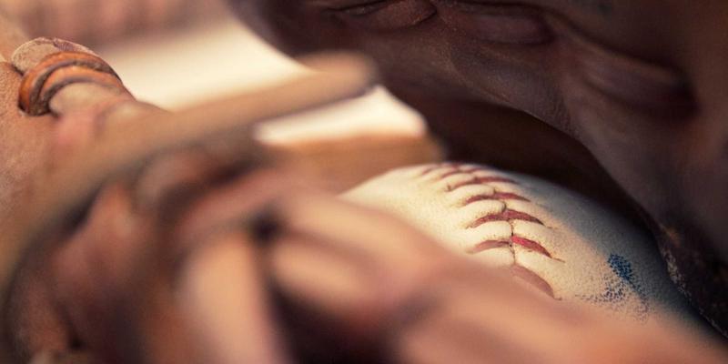 乌萨纳之家入门指南：用紫色主题家居打造高级感生活空间